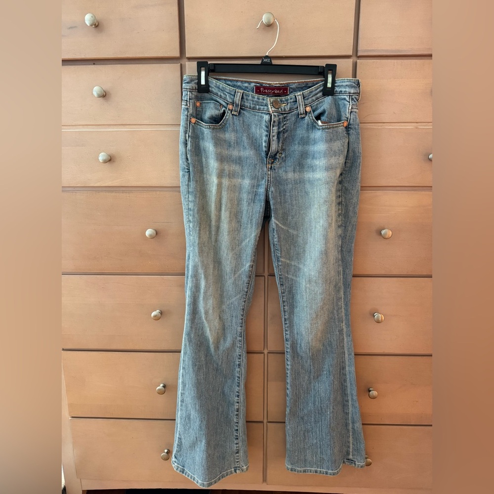 Prescribed Women’s  Bootcut/Flared Jeans  Light Denim Wash Size 8 Short
